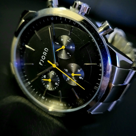 🌟 FJORD Petr Multfunction Watch - Picture 3 of 5
